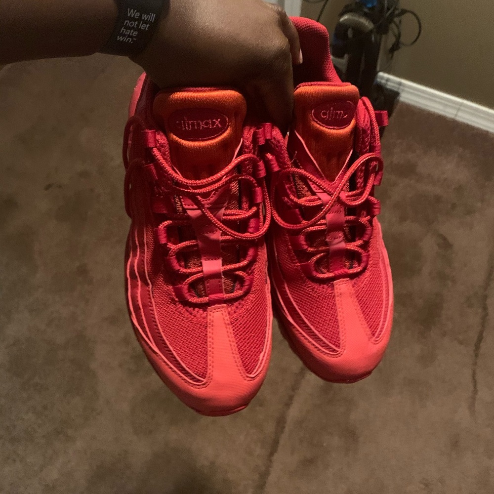 Nike Air Max 95 - Picture 2 of 3
